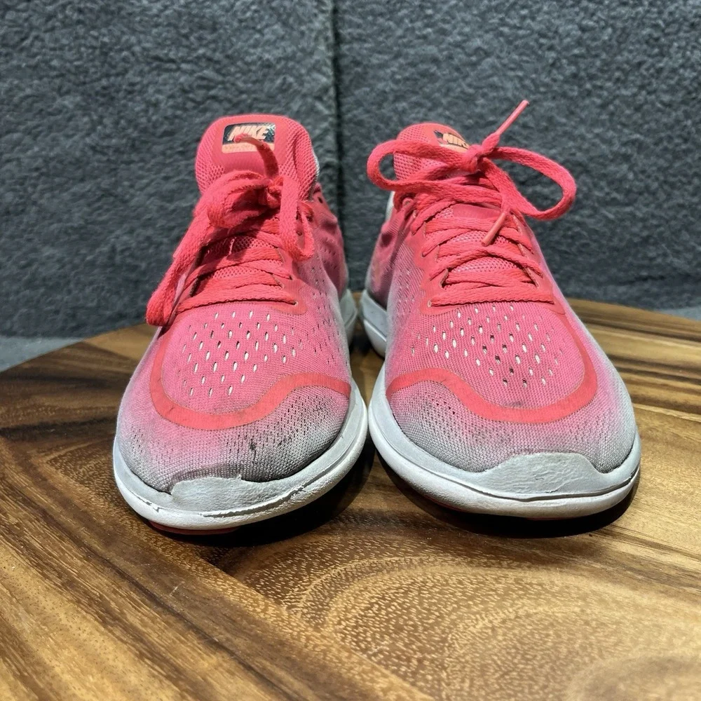 Nike Size 7Y Youth Running Shoes Low Top Sneakers Tennis‎ Shoes White Pink